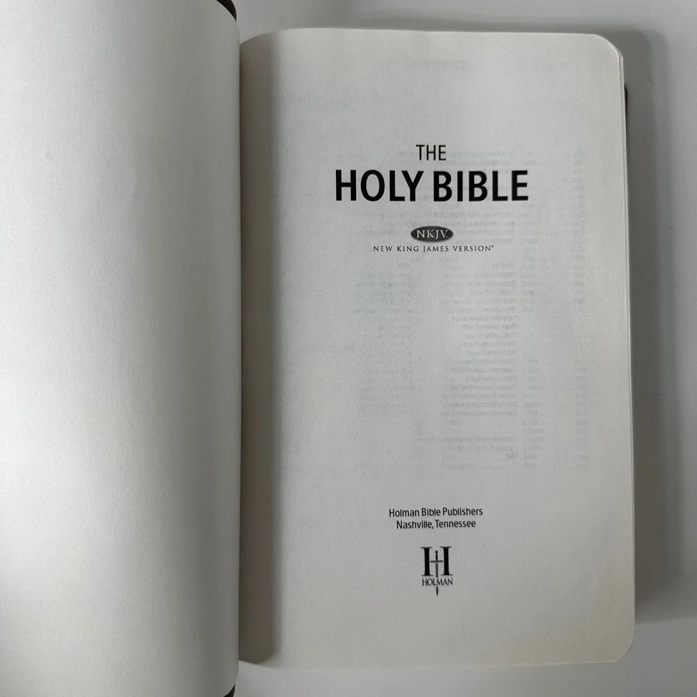 NKJV Holy Bible New King James Version Brown Imitation Leather Holman 2013